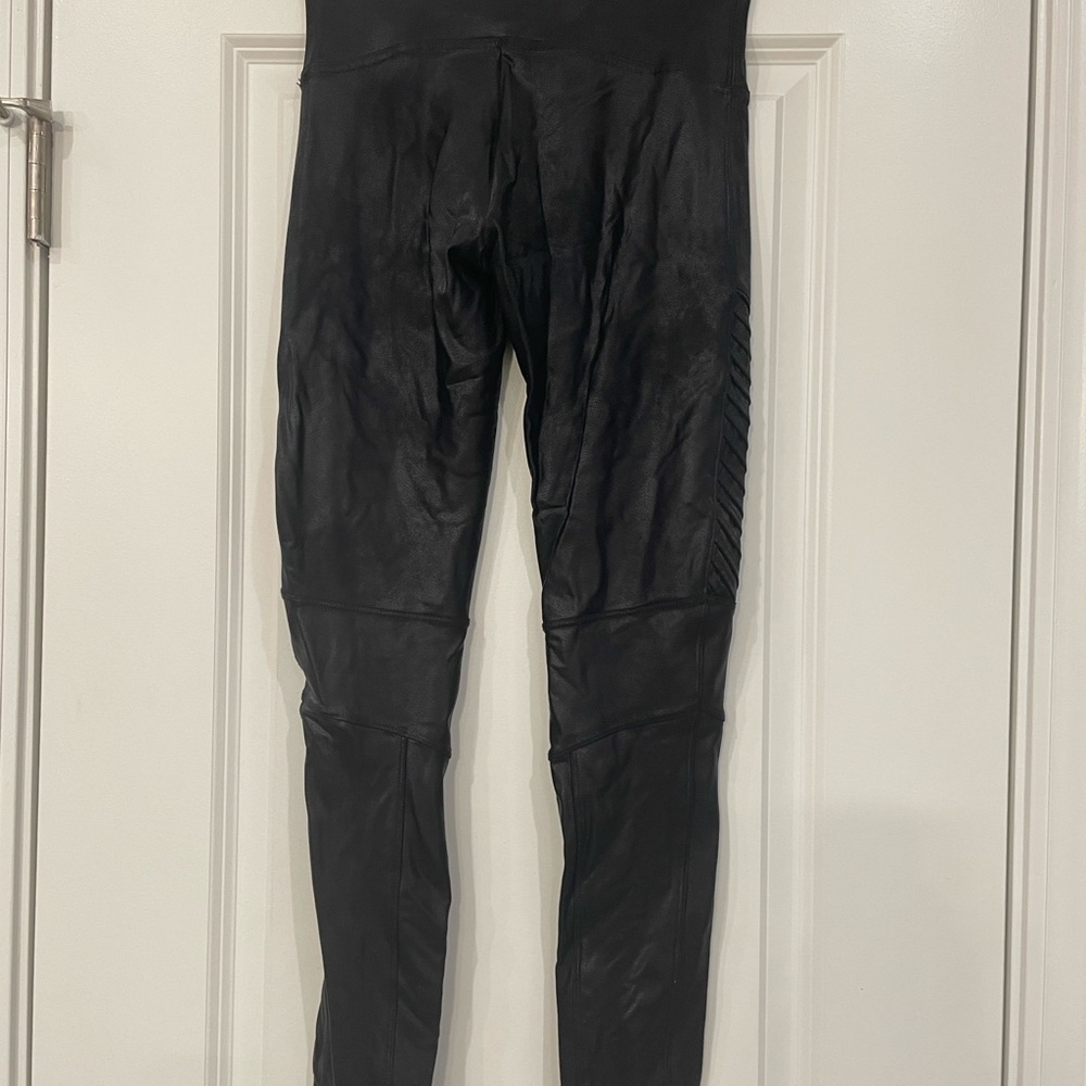 Spanx Faux Leather Moto Leggings Black S SPANX - Picture 4 of 6
